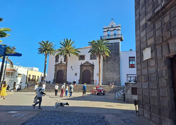 Gara Atico Vv דירה